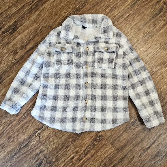 Girls Fleece Shacket - Picture 1 of 4